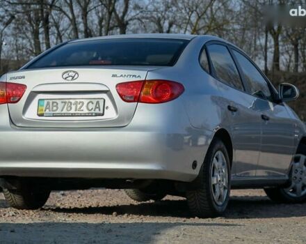 Сірий Хендай Елантра, об'ємом двигуна 1.6 л та пробігом 205 тис. км за 5750 $, фото 10 на Automoto.ua