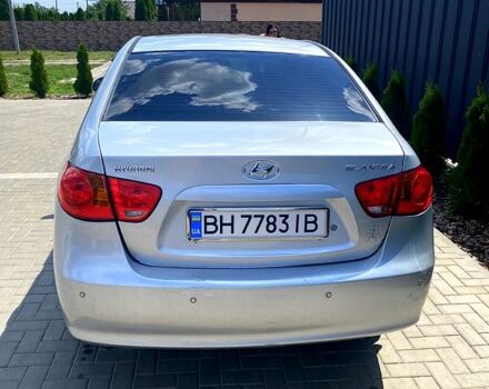 Сірий Хендай Елантра, об'ємом двигуна 2 л та пробігом 220 тис. км за 6000 $, фото 2 на Automoto.ua