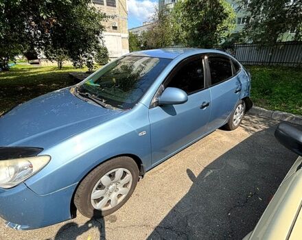 Сірий Хендай Елантра, об'ємом двигуна 1.6 л та пробігом 289 тис. км за 3000 $, фото 1 на Automoto.ua