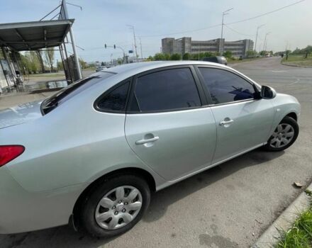 Серый Хендай Элантра, объемом двигателя 1.6 л и пробегом 154 тыс. км за 5499 $, фото 4 на Automoto.ua