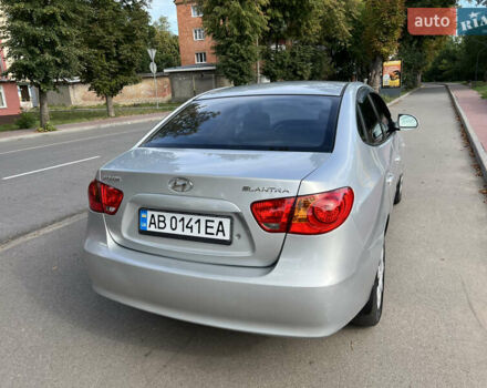 Серый Хендай Элантра, объемом двигателя 1.59 л и пробегом 219 тыс. км за 5700 $, фото 5 на Automoto.ua