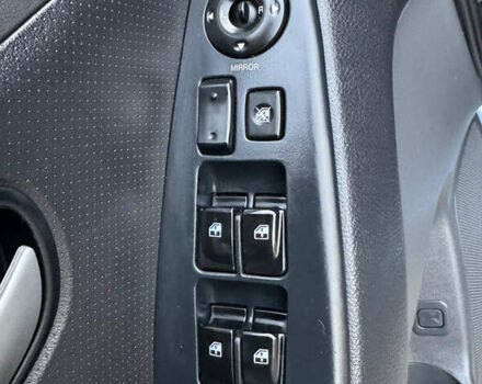 Серый Хендай Элантра, объемом двигателя 1.6 л и пробегом 168 тыс. км за 5500 $, фото 25 на Automoto.ua