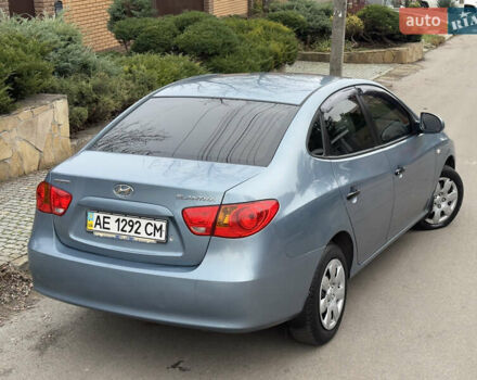 Серый Хендай Элантра, объемом двигателя 1.6 л и пробегом 168 тыс. км за 5500 $, фото 16 на Automoto.ua