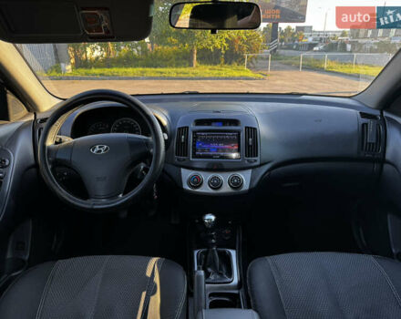 Хендай Элантра 2010 в Сумах на Automoto.ua Серый Хендай Элантра, объемом двигателя 1.59 л и пробегом 280 тыс. км за 6500 $, фото 21 на Automoto.ua