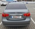 Серый Хендай Элантра, объемом двигателя 1.6 л и пробегом 162 тыс. км за 6700 $, фото 4 на Automoto.ua