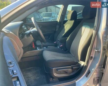 Серый Хендай Элантра, объемом двигателя 1.59 л и пробегом 276 тыс. км за 6290 $, фото 8 на Automoto.ua