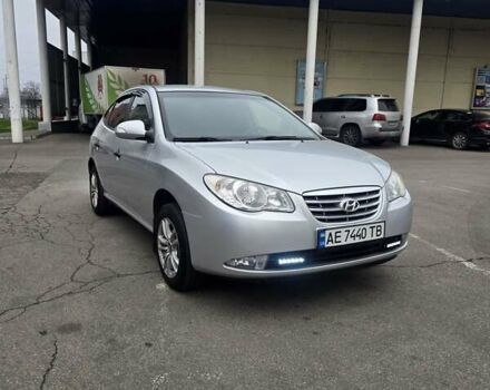 Серый Хендай Элантра, объемом двигателя 1.59 л и пробегом 149 тыс. км за 7300 $, фото 3 на Automoto.ua