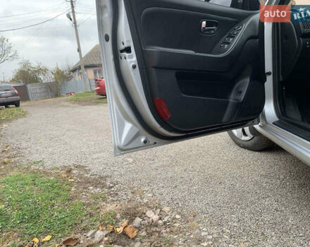 Сірий Хендай Елантра, об'ємом двигуна 1.59 л та пробігом 240 тис. км за 6350 $, фото 12 на Automoto.ua