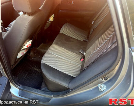 Серый Хендай Элантра, объемом двигателя 1.6 л и пробегом 115 тыс. км за 6200 $, фото 8 на Automoto.ua