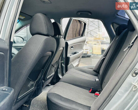 Серый Хендай Элантра, объемом двигателя 1.6 л и пробегом 198 тыс. км за 5999 $, фото 16 на Automoto.ua