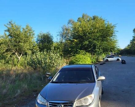 Сірий Хендай Елантра, об'ємом двигуна 1.59 л та пробігом 204 тис. км за 6600 $, фото 5 на Automoto.ua