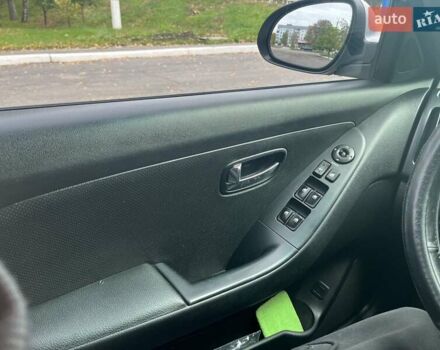 Хендай Элантра 2010 в Згуровке на Automoto.ua Серый Хендай Элантра, объемом двигателя 1.59 л и пробегом 265 тыс. км за 6400 $, фото 11 на Automoto.ua