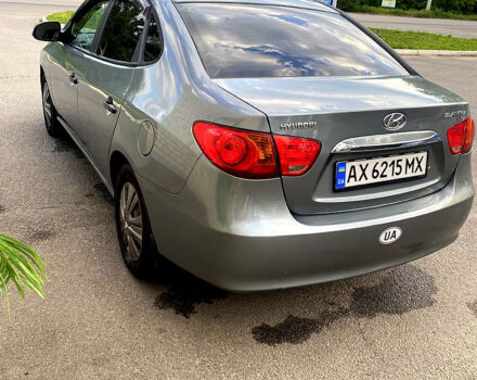 Серый Хендай Элантра, объемом двигателя 1.6 л и пробегом 200 тыс. км за 5900 $, фото 4 на Automoto.ua