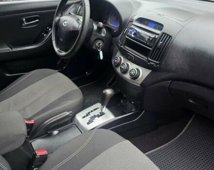 Серый Хендай Элантра, объемом двигателя 1.59 л и пробегом 149 тыс. км за 7300 $, фото 7 на Automoto.ua