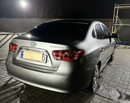 Хендай Элантра 2011 в Прилуках на Automoto.ua Серый Хендай Элантра, объемом двигателя 1.98 л и пробегом 173 тыс. км за 6100 $, фото 7 на Automoto.ua