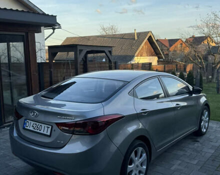 Серый Хендай Элантра, объемом двигателя 1.59 л и пробегом 238 тыс. км за 7800 $, фото 5 на Automoto.ua