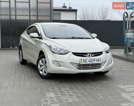 Серый Хендай Элантра, объемом двигателя 1.59 л и пробегом 138 тыс. км за 8800 $, фото 4 на Automoto.ua