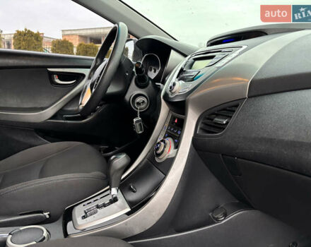 Сірий Хендай Елантра, об'ємом двигуна 1.59 л та пробігом 231 тис. км за 8790 $, фото 50 на Automoto.ua