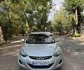 Сірий Хендай Елантра, об'ємом двигуна 1.59 л та пробігом 103 тис. км за 7999 $, фото 2 на Automoto.ua