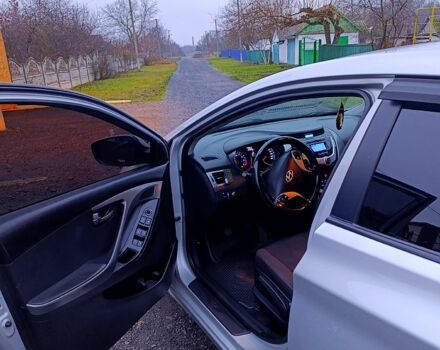 Серый Хендай Элантра, объемом двигателя 1.6 л и пробегом 192 тыс. км за 8600 $, фото 8 на Automoto.ua