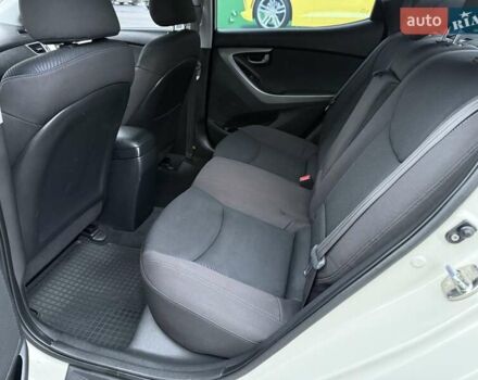 Серый Хендай Элантра, объемом двигателя 1.59 л и пробегом 138 тыс. км за 8800 $, фото 14 на Automoto.ua