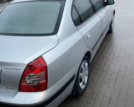 Сірий Хендай Елантра, об'ємом двигуна 1.6 л та пробігом 220 тис. км за 4550 $, фото 11 на Automoto.ua