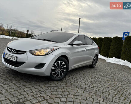Сірий Хендай Елантра, об'ємом двигуна 1.59 л та пробігом 231 тис. км за 8790 $, фото 12 на Automoto.ua