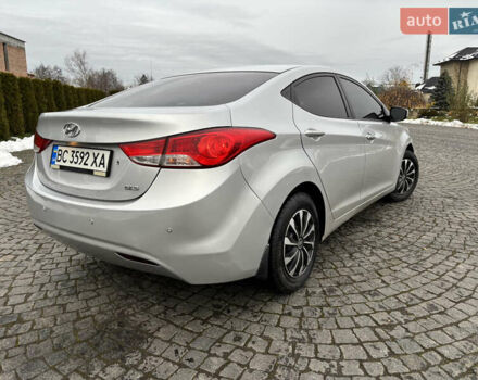 Сірий Хендай Елантра, об'ємом двигуна 1.59 л та пробігом 231 тис. км за 8790 $, фото 26 на Automoto.ua