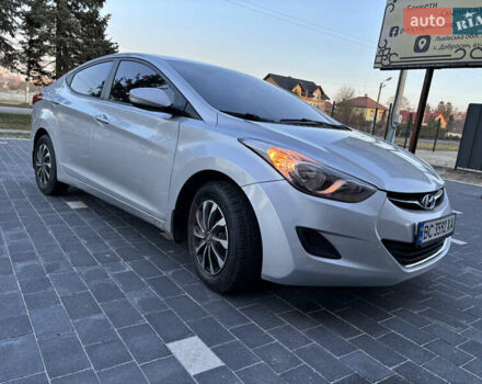 Сірий Хендай Елантра, об'ємом двигуна 1.59 л та пробігом 231 тис. км за 8700 $, фото 3 на Automoto.ua
