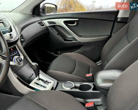 Серый Хендай Элантра, объемом двигателя 1.59 л и пробегом 231 тыс. км за 8790 $, фото 39 на Automoto.ua