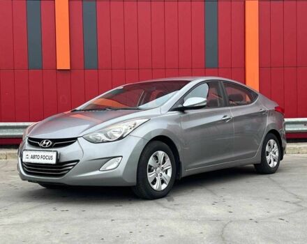 Серый Хендай Элантра, объемом двигателя 0 л и пробегом 145 тыс. км за 9790 $, фото 3 на Automoto.ua