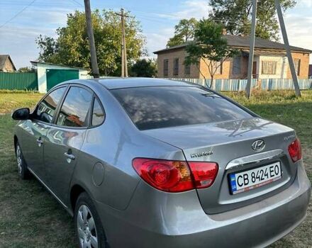 Хендай Элантра 2011 в Прилуках на Automoto.ua Серый Хендай Элантра, объемом двигателя 1.98 л и пробегом 173 тыс. км за 6100 $, фото 5 на Automoto.ua