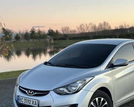 Серый Хендай Элантра, объемом двигателя 1.6 л и пробегом 230 тыс. км за 7500 $, фото 2 на Automoto.ua