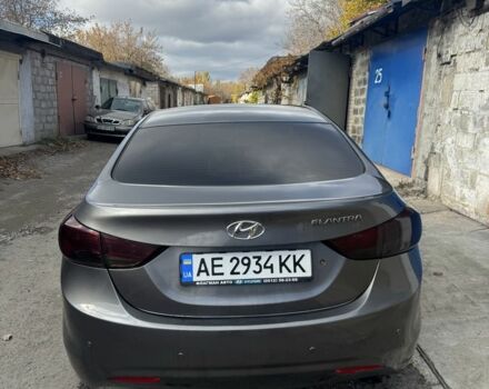 Серый Хендай Элантра, объемом двигателя 1.8 л и пробегом 204 тыс. км за 7900 $, фото 1 на Automoto.ua