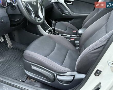 Серый Хендай Элантра, объемом двигателя 1.59 л и пробегом 138 тыс. км за 8800 $, фото 9 на Automoto.ua