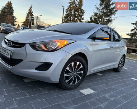 Сірий Хендай Елантра, об'ємом двигуна 1.59 л та пробігом 231 тис. км за 8700 $, фото 1 на Automoto.ua