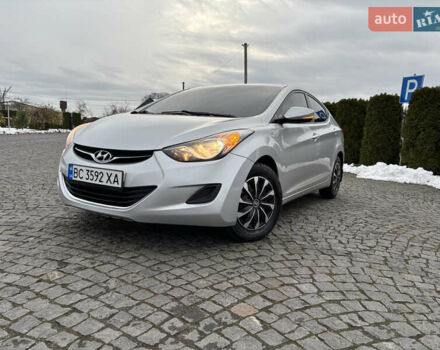 Сірий Хендай Елантра, об'ємом двигуна 1.59 л та пробігом 231 тис. км за 8790 $, фото 13 на Automoto.ua