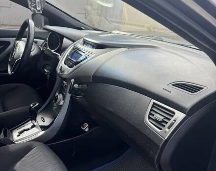 Серый Хендай Элантра, объемом двигателя 1.8 л и пробегом 205 тыс. км за 7500 $, фото 2 на Automoto.ua