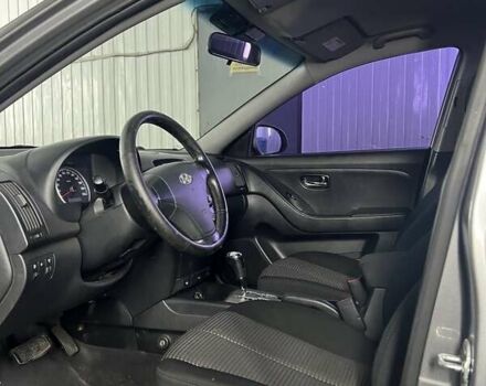 Серый Хендай Элантра, объемом двигателя 1.98 л и пробегом 185 тыс. км за 6100 $, фото 16 на Automoto.ua