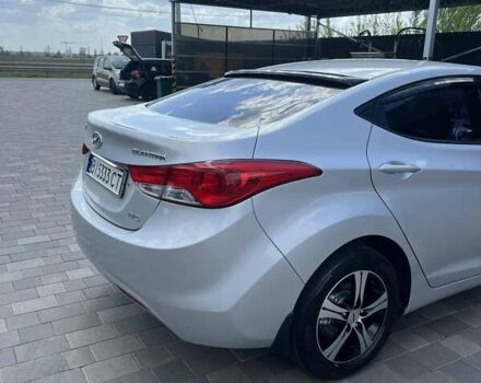 Серый Хендай Элантра, объемом двигателя 1.6 л и пробегом 110 тыс. км за 10600 $, фото 5 на Automoto.ua