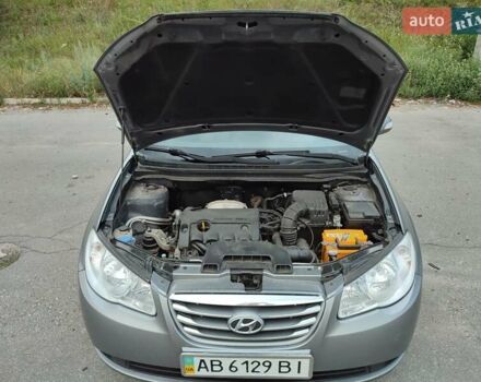 Серый Хендай Элантра, объемом двигателя 1.6 л и пробегом 242 тыс. км за 6400 $, фото 14 на Automoto.ua