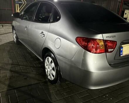 Хендай Элантра 2011 в Прилуках на Automoto.ua Серый Хендай Элантра, объемом двигателя 1.98 л и пробегом 173 тыс. км за 6100 $, фото 1 на Automoto.ua