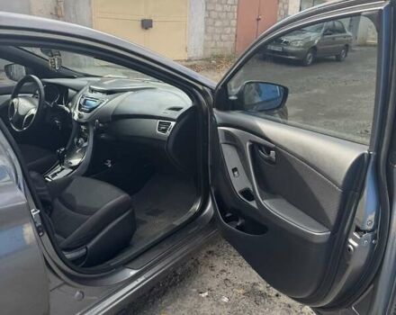 Серый Хендай Элантра, объемом двигателя 1.8 л и пробегом 205 тыс. км за 7500 $, фото 3 на Automoto.ua