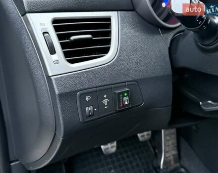 Серый Хендай Элантра, объемом двигателя 1.59 л и пробегом 138 тыс. км за 8800 $, фото 12 на Automoto.ua