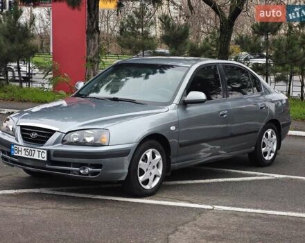 Серый Хендай Элантра, объемом двигателя 1.6 л и пробегом 197 тыс. км за 4400 $, фото 1 на Automoto.ua