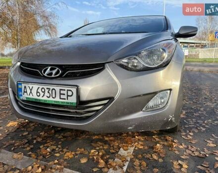 Сірий Хендай Елантра, об'ємом двигуна 1.8 л та пробігом 220 тис. км за 8600 $, фото 3 на Automoto.ua
