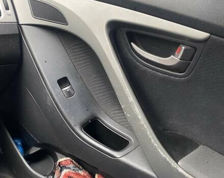 Хендай Элантра 2012 в Днепре (Днепропетровске) на Automoto.ua Серый Хендай Элантра, объемом двигателя 1.8 л и пробегом 194 тыс. км за 8300 $, фото 11 на Automoto.ua