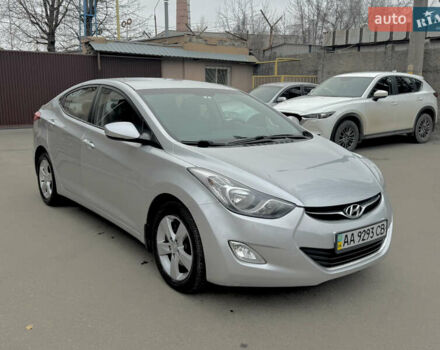 Сірий Хендай Елантра, об'ємом двигуна 1.59 л та пробігом 87 тис. км за 9800 $, фото 5 на Automoto.ua