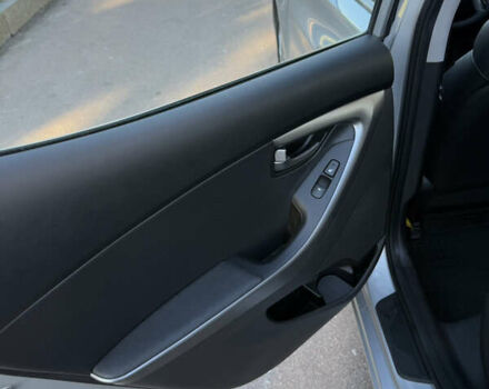 Серый Хендай Элантра, объемом двигателя 1.8 л и пробегом 194 тыс. км за 8399 $, фото 31 на Automoto.ua