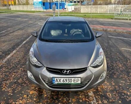 Сірий Хендай Елантра, об'ємом двигуна 1.8 л та пробігом 220 тис. км за 8600 $, фото 4 на Automoto.ua